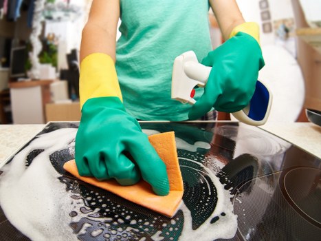 Local oven cleaning for a Brentford apartment kitchen